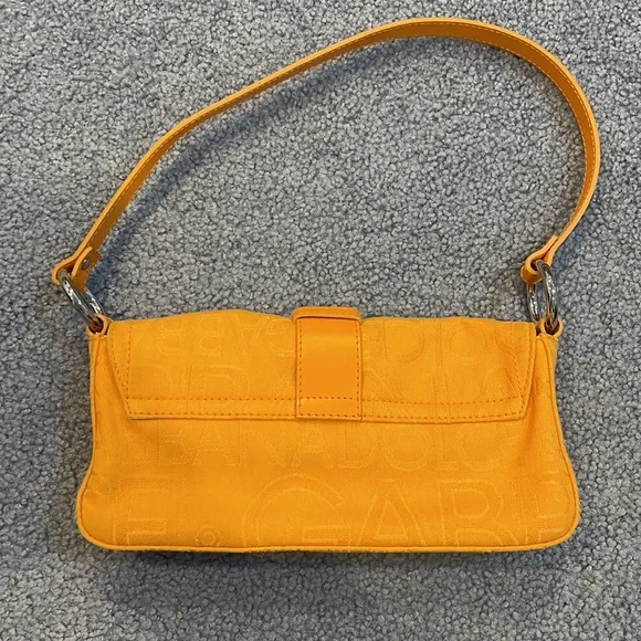 Authentic Dolce and Gabbana mini purse baguette style - Picture 2 of 7